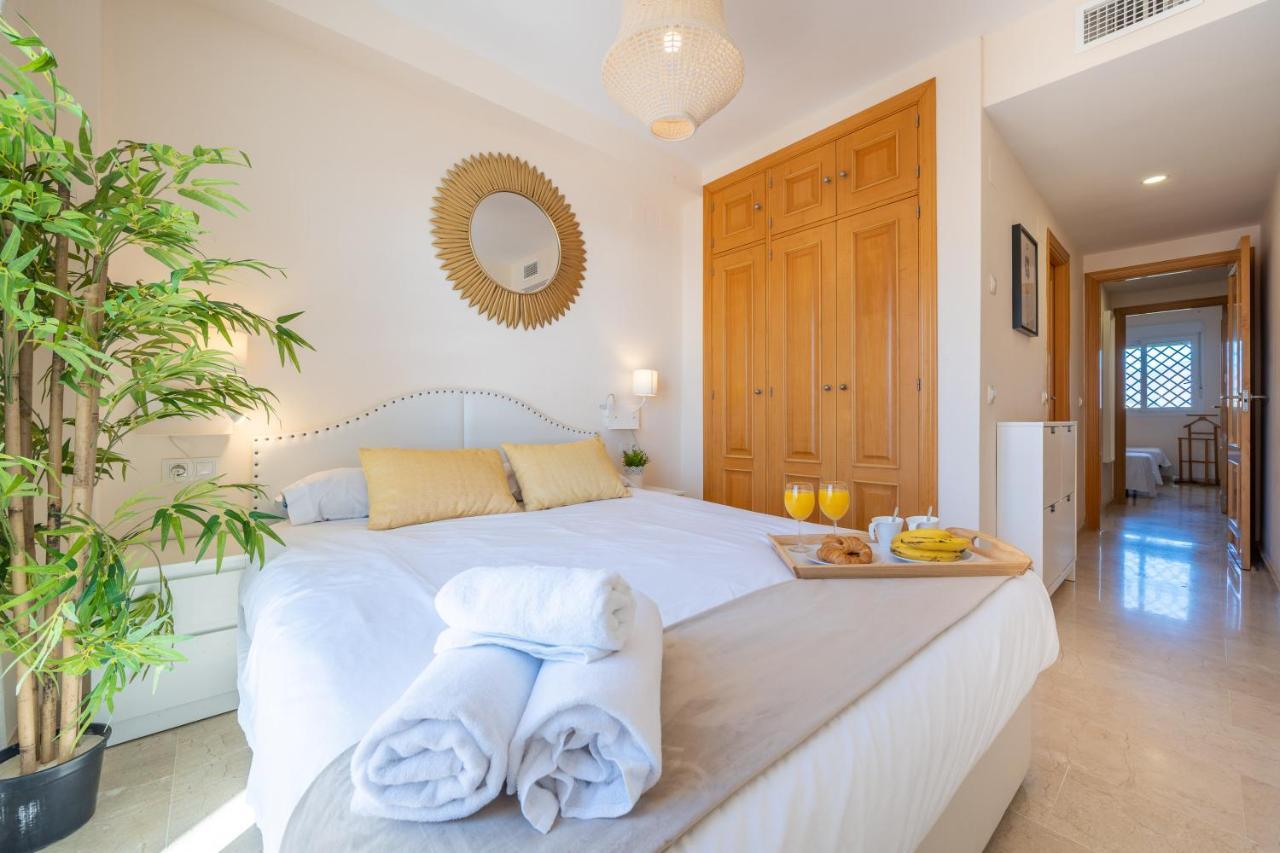 Apartamento Con Vistas Al Mar En Manilva Playa Exterior foto