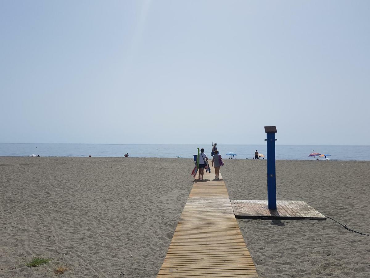 Apartamento Con Vistas Al Mar En Manilva Playa Exterior foto