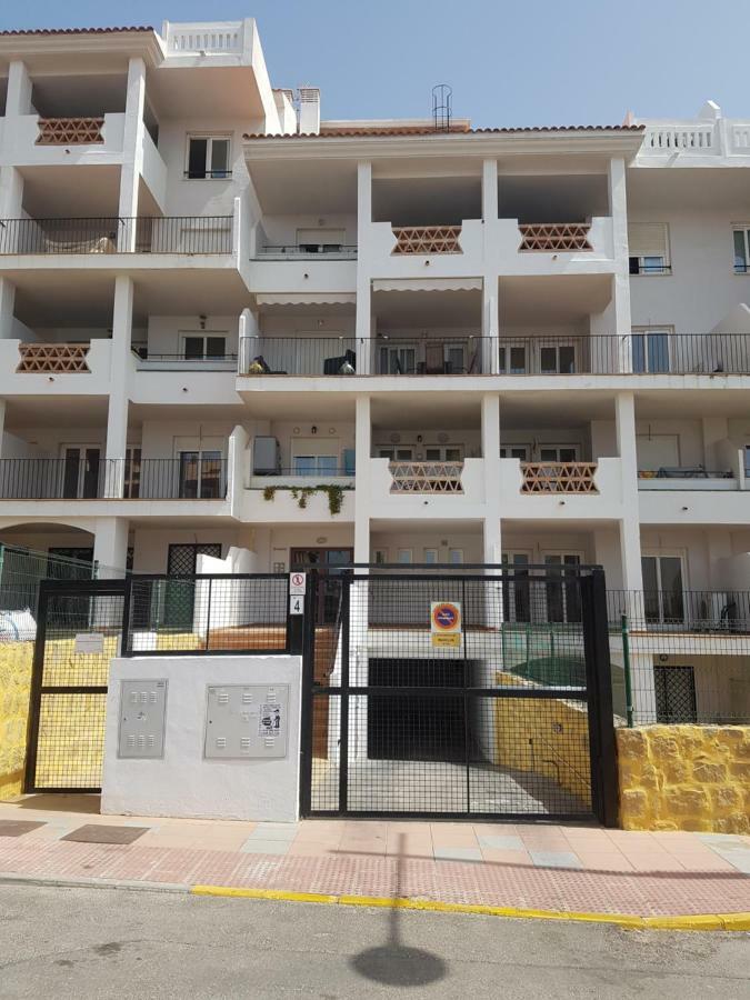 Apartamento Con Vistas Al Mar En Manilva Playa Exterior foto